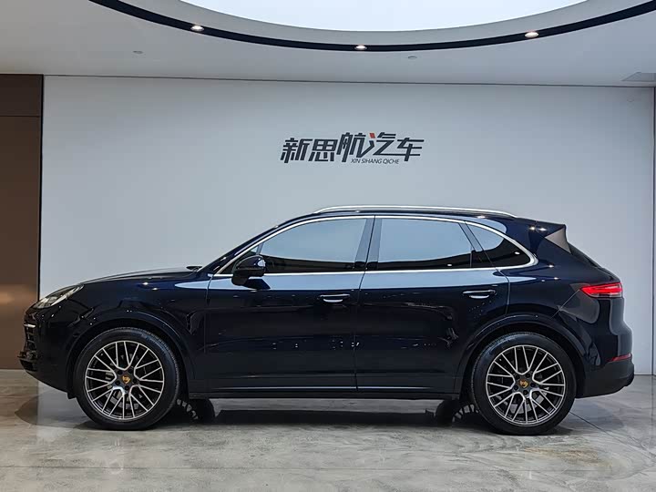 Фото 3 - Porsche Cayenne