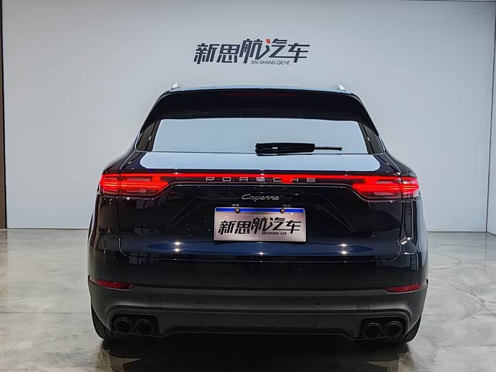 Фото 7 - Porsche Cayenne