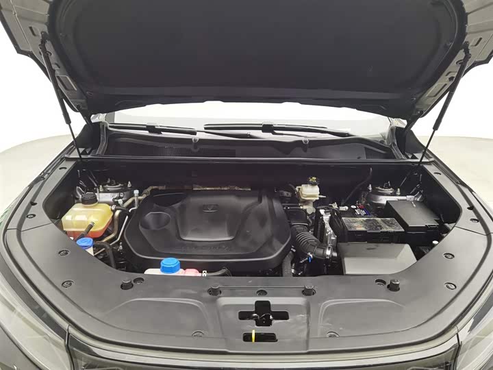 Фото 6 - Changan CS75 Plus