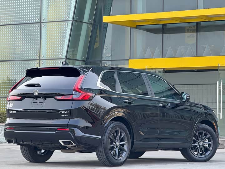 Фото 4 - Honda CR-V