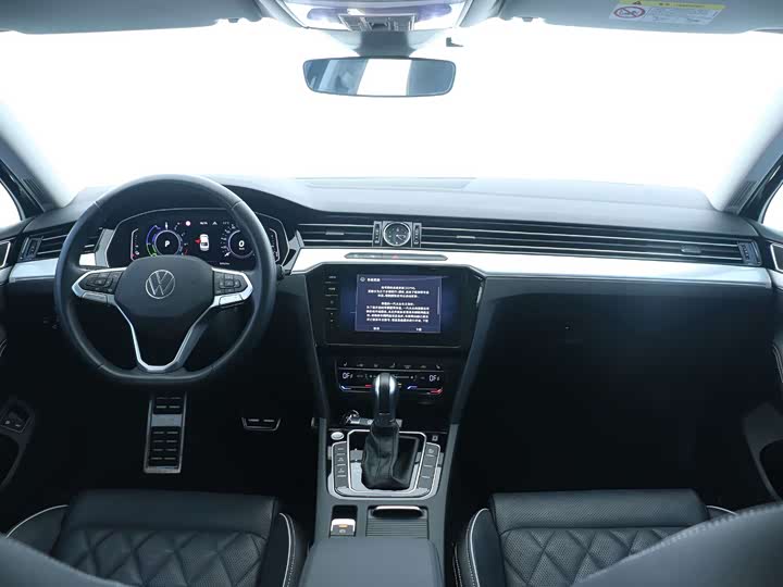 Фото 7 - Volkswagen Magotan GTE Hybrid