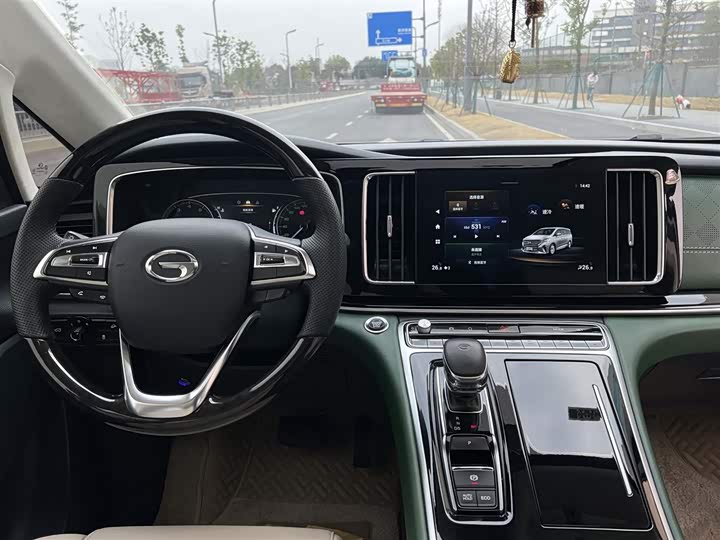 Фото 3 - GAC Trumpchi M8