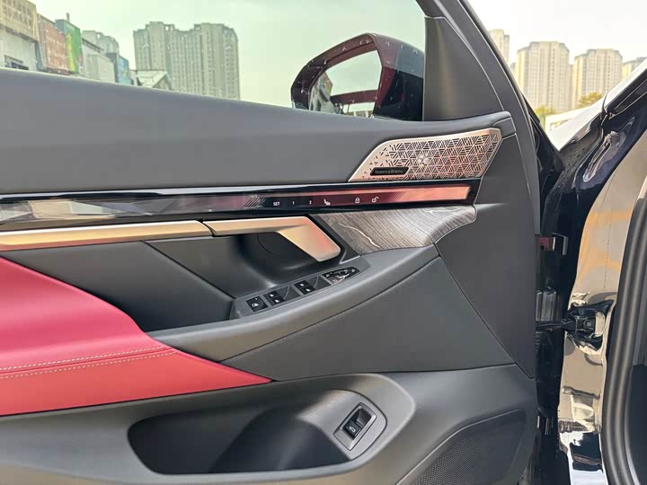 Фото 4 - BMW 5 Series