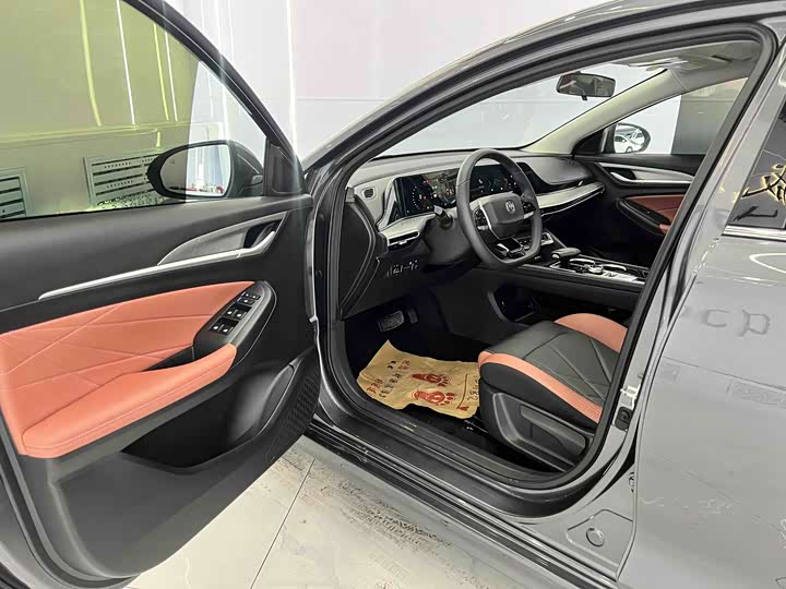 Фото 6 - Changan Eado Plus