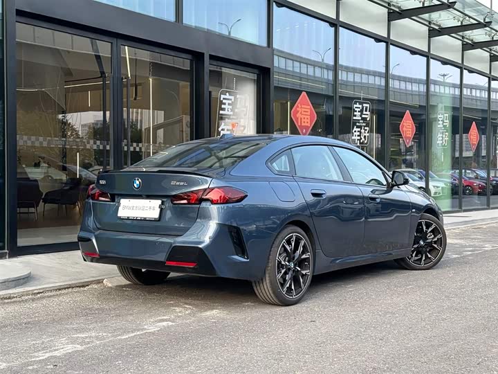 Фото 2 - BMW 2 Series