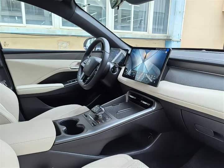 Фото 7 - BYD Qin Plus