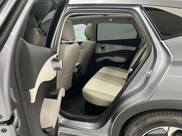 Фото 7 - BYD Yuan Plus