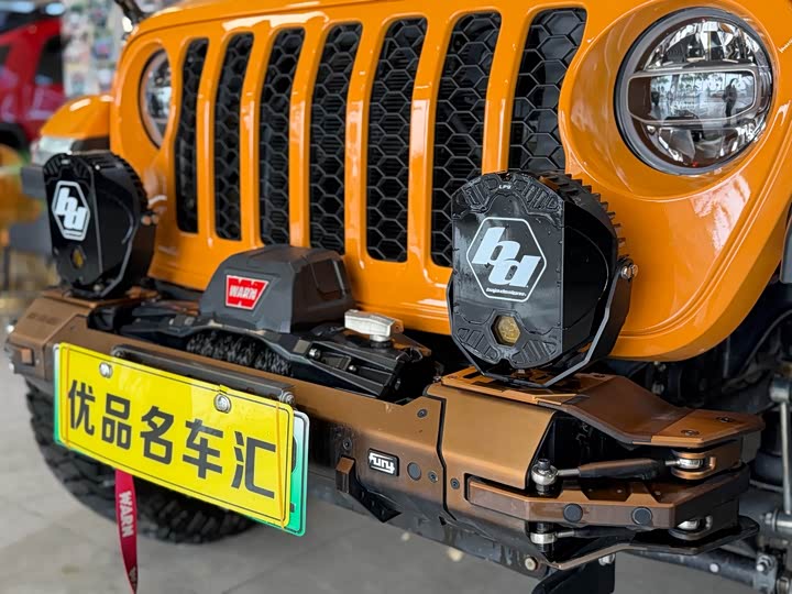 Фото 9 - Jeep Wrangler Hybrid