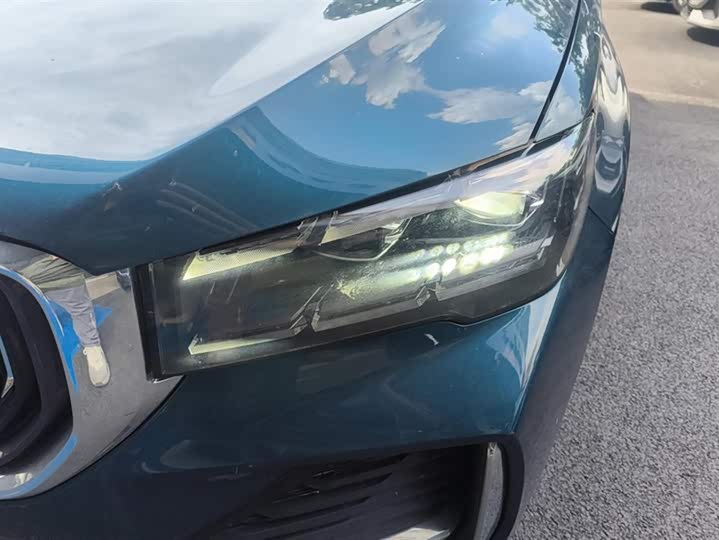 Фото 5 - Geely Monjaro