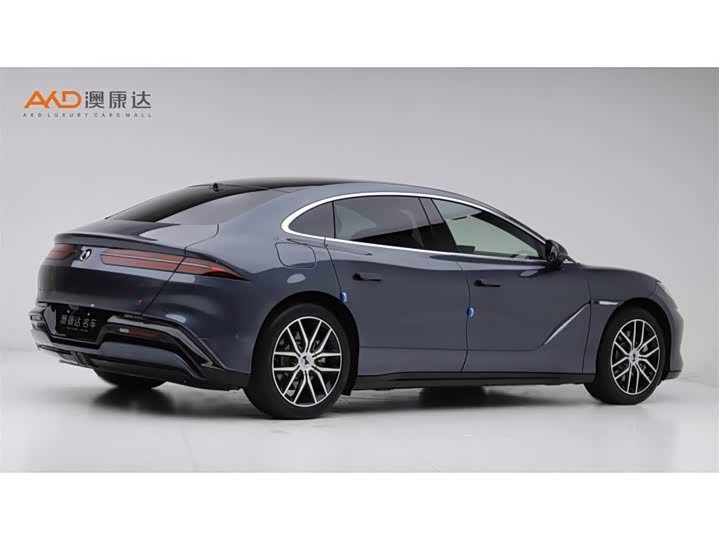 Фото 3 - Denza Z9