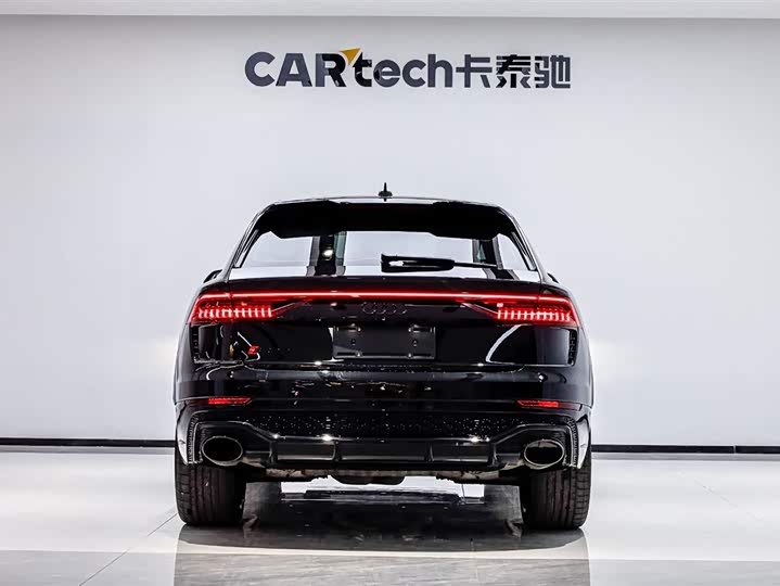 Фото 5 - Audi RS Q8