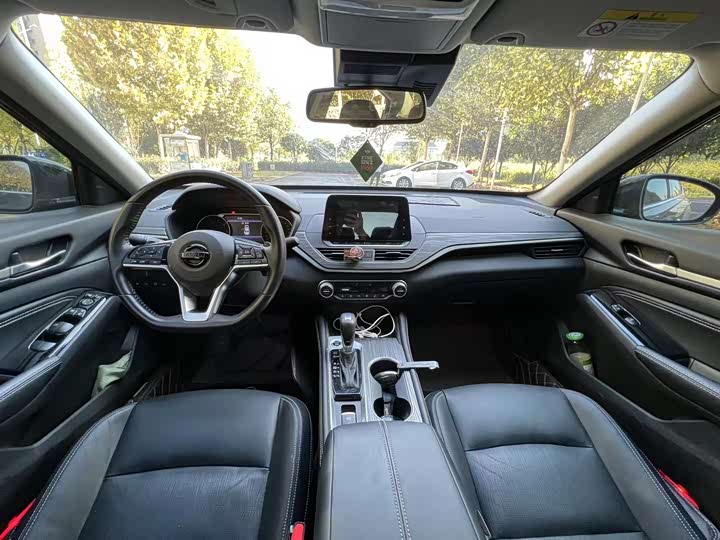 Фото 5 - Nissan Teana