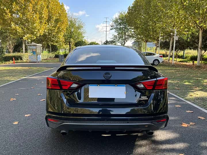 Фото 8 - Nissan Teana