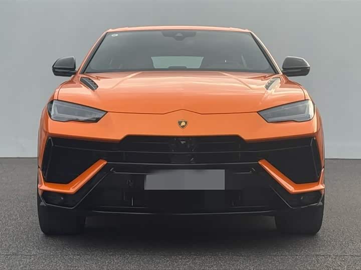 Фото 2 - Lamborghini Urus