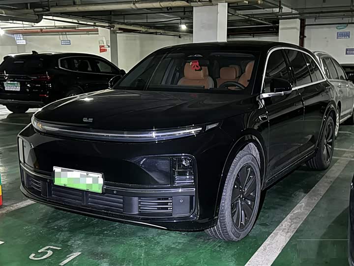 Photo 1 - LiXiang L7