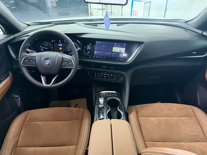 Фото 8 - Buick Envision Plus