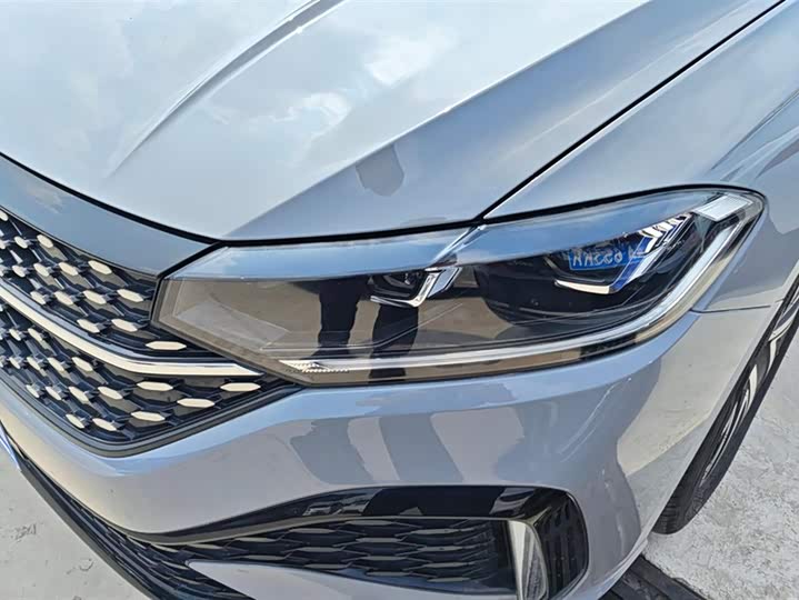 Фото 5 - Volkswagen Lavida