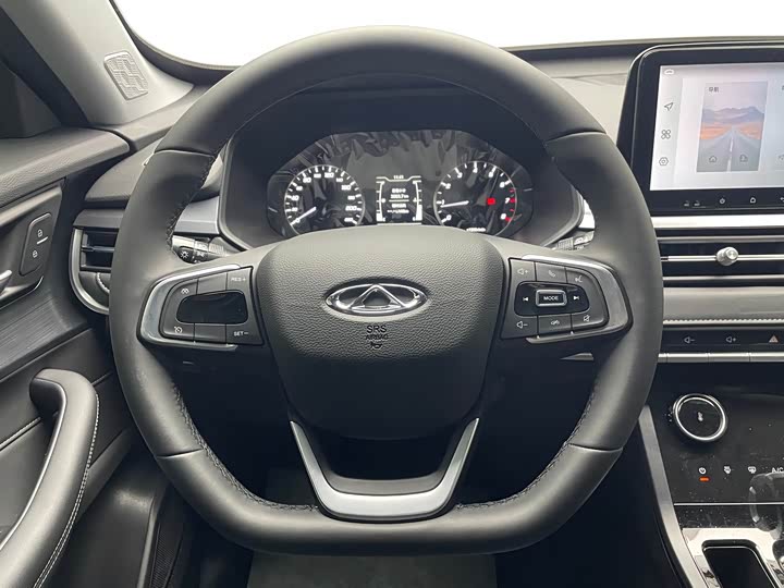 Фото 9 - Chery Tiggo 5x