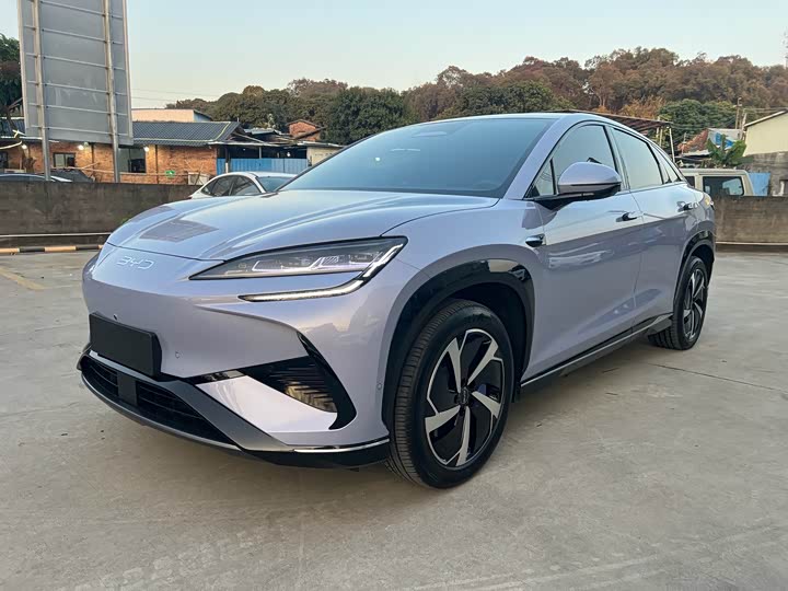 Фото 1 - BYD Sea Lion 07 EV