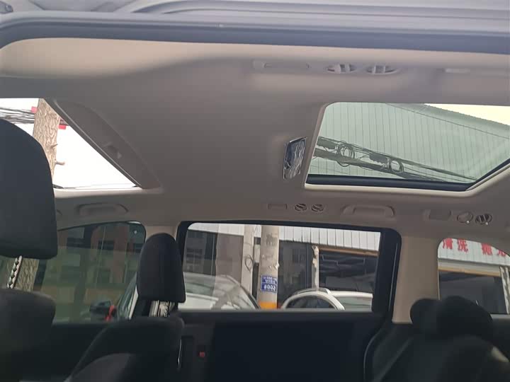 Фото 6 - Honda Elysion