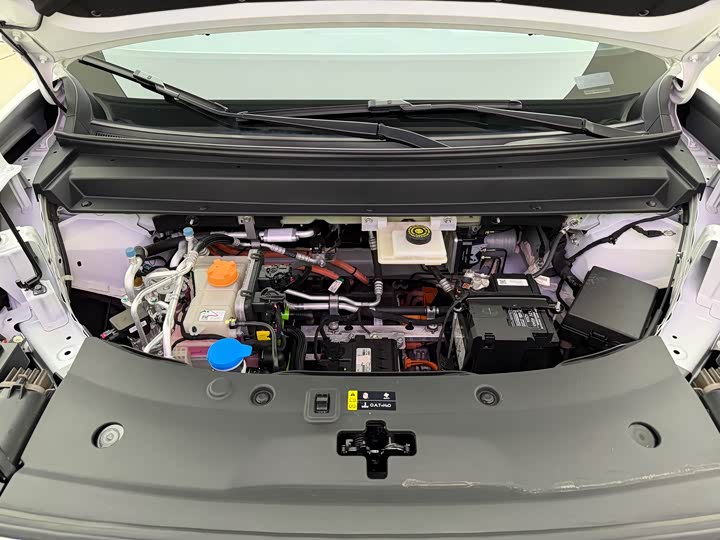 Фото 8 - GAC Aion V