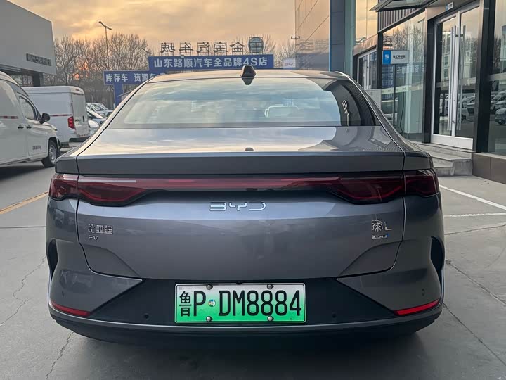 Фото 5 - BYD Qin L