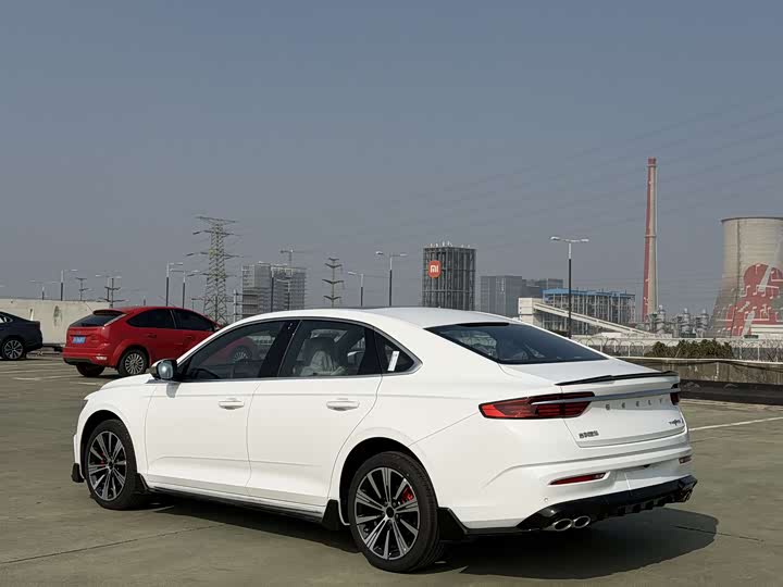 Photo 4 - Geely Preface