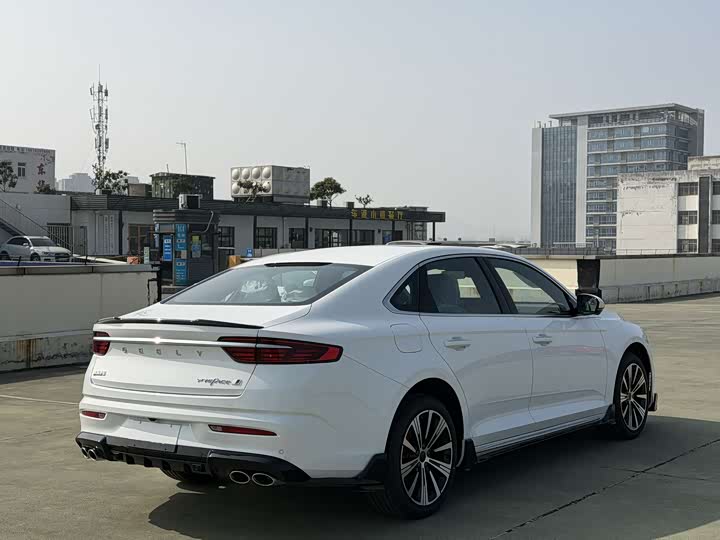 Photo 6 - Geely Preface