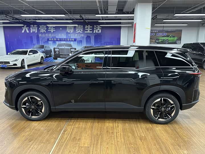 Photo 8 - Toyota bZ3X