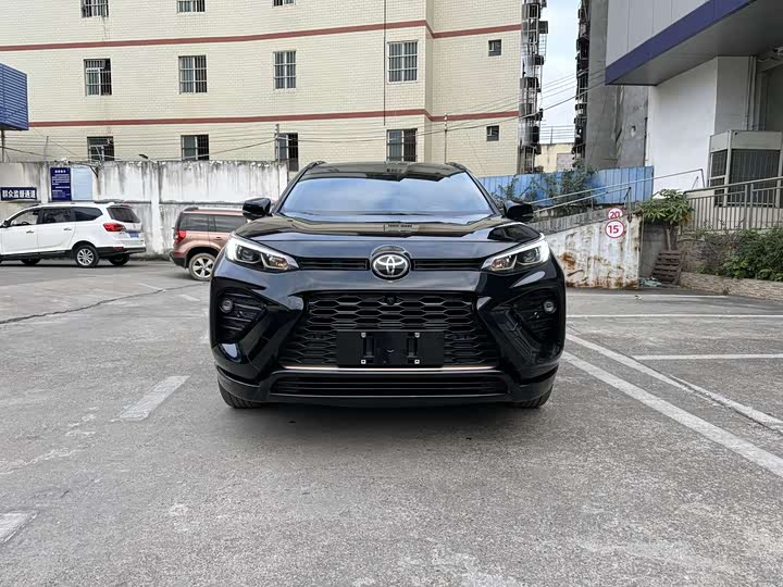 Фото 2 - Toyota Wildlander