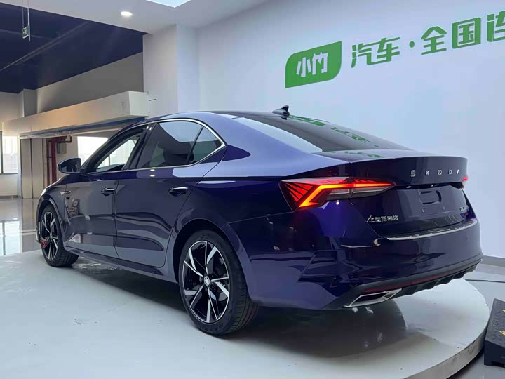 Фото 4 - Skoda Octavia Pro