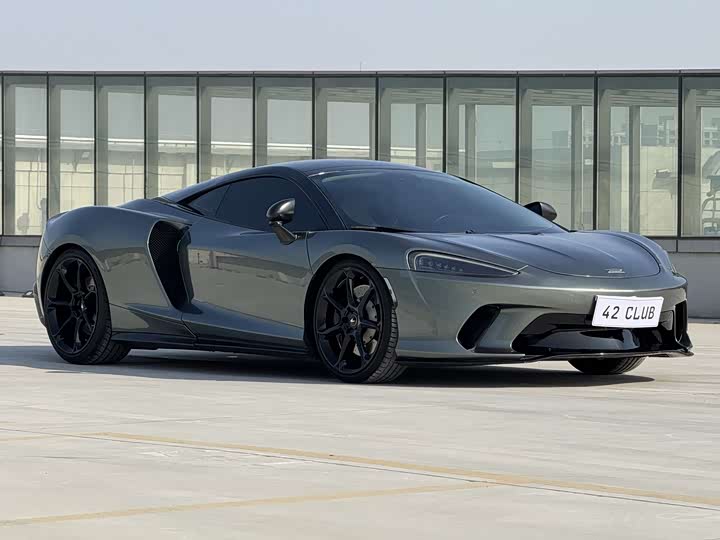 Фото 6 - McLaren GT