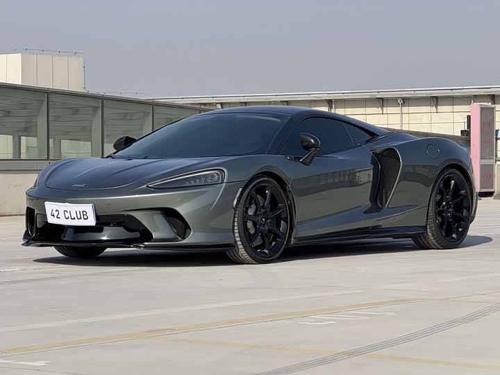 Фото 7 - McLaren GT