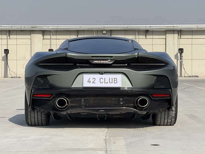 Фото 8 - McLaren GT