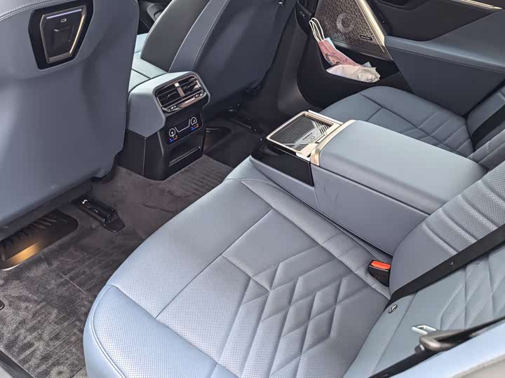 Фото 7 - BMW 5 Series