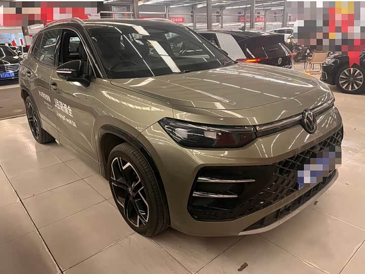 Фото 3 - Volkswagen Tayron