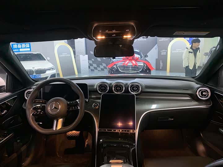 Фото 4 - Mercedes-Benz C-Class