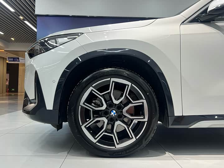 Фото 4 - BMW X1
