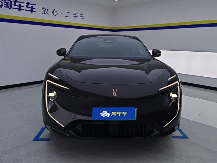 Фото 2 - Avatr 07