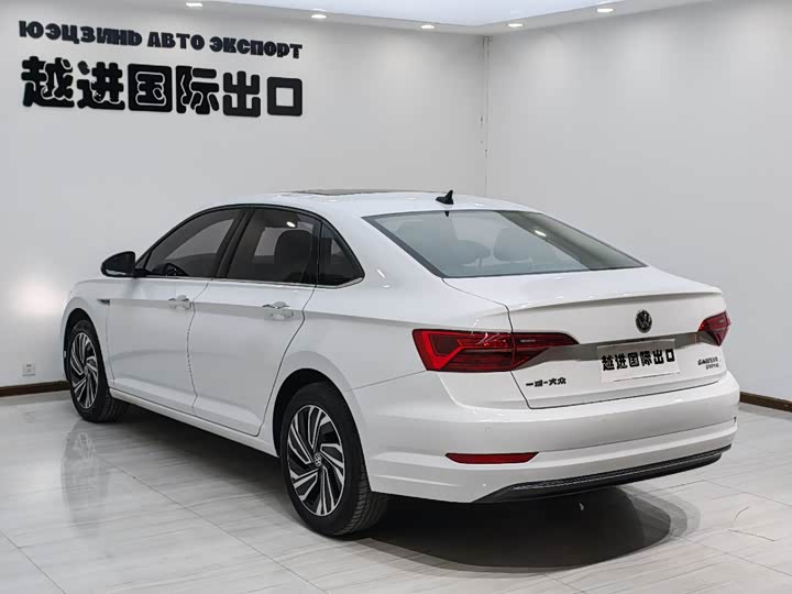 Фото 9 - Volkswagen Sagitar L