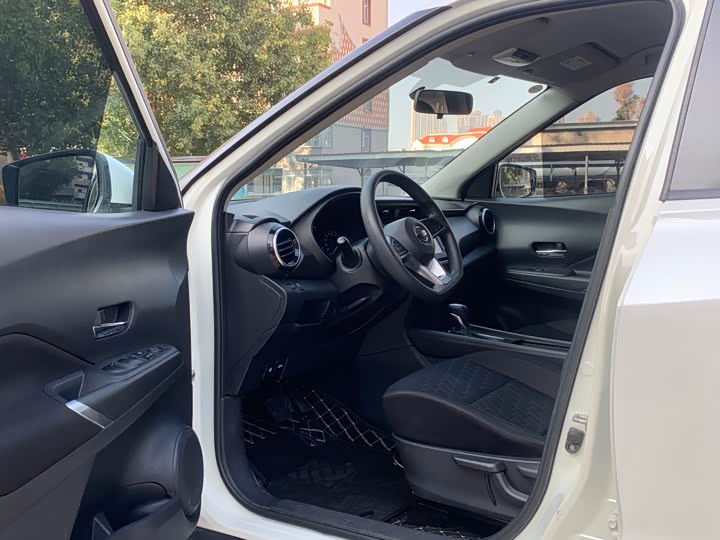 Фото 4 - Nissan Kicks