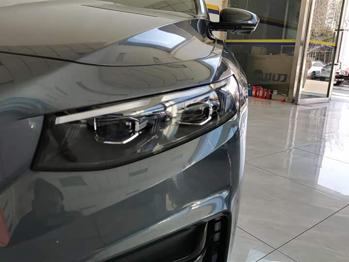 Photo 5 - Geely Preface