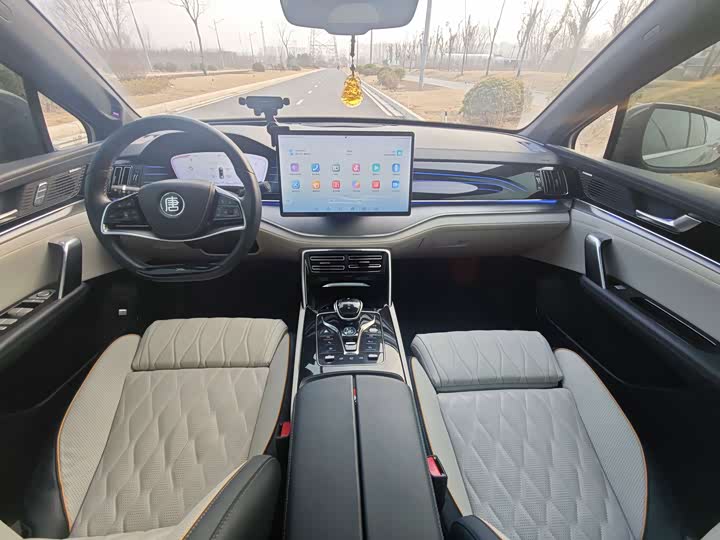 Фото 6 - BYD Tang Hybrid/EV