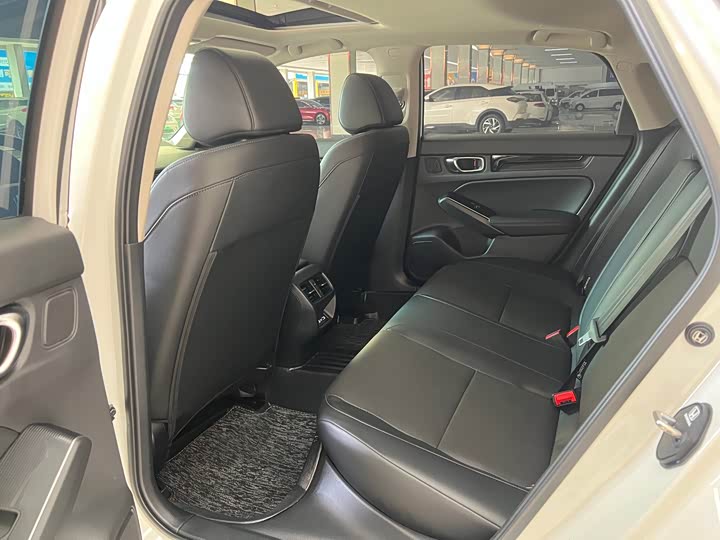 Фото 6 - Honda Integra