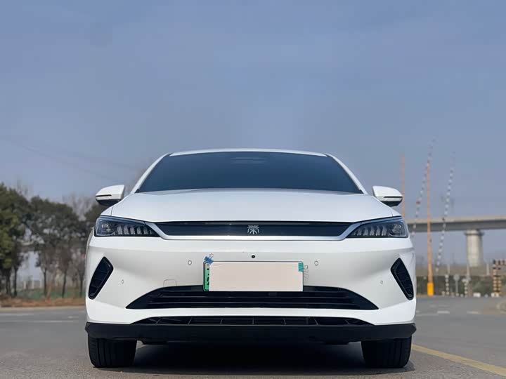 Фото 2 - BYD Qin Plus