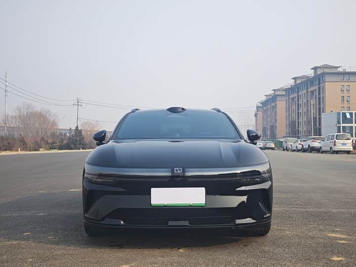 Фото 2 - Zeekr 007 GT