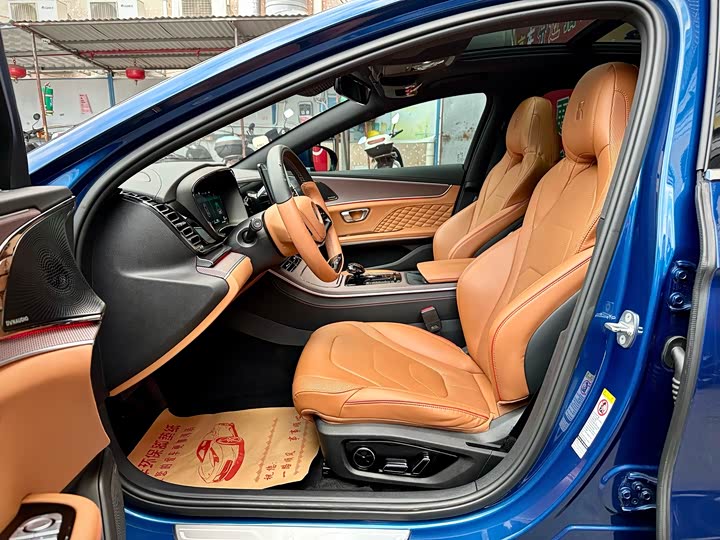 Фото 2 - BYD Han