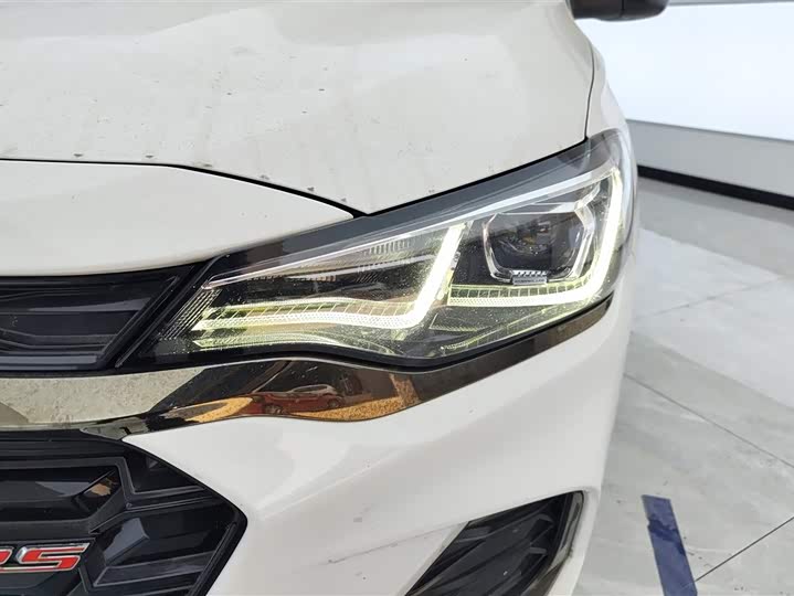 Фото 5 - Chevrolet Monza