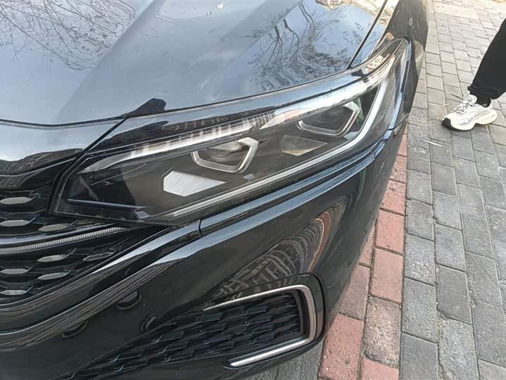 Фото 5 - Volkswagen Passat