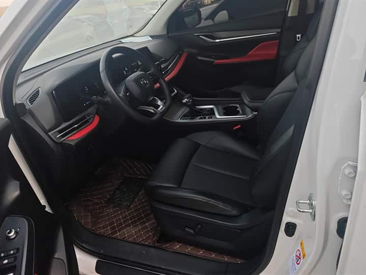 Фото 9 - Changan CS55 Plus